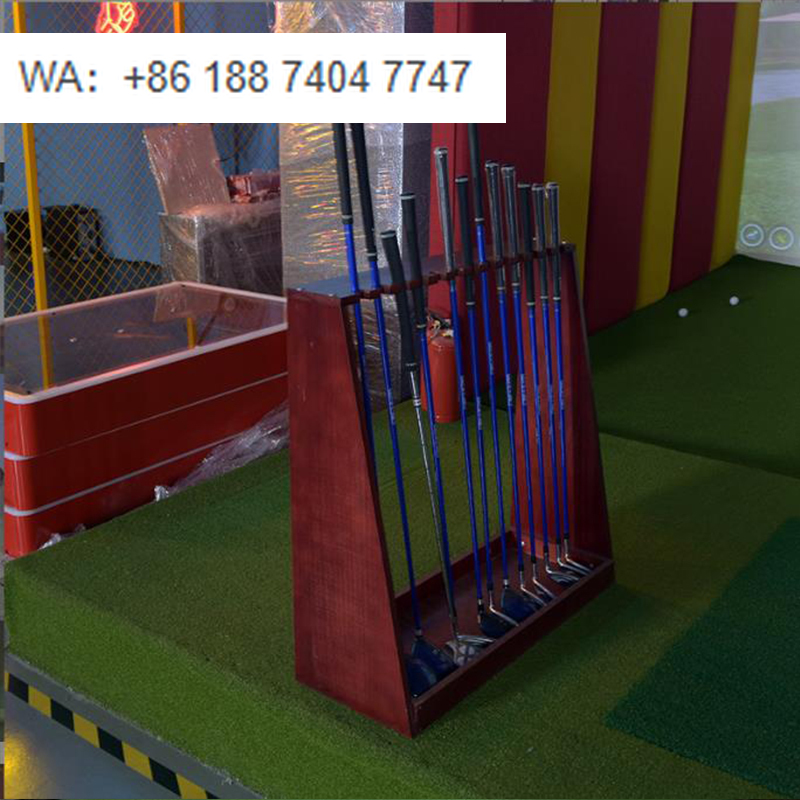 Golf Equipment Operator - เครื่องจำลองการเล่นกอล์ฟแบบฉายภาพโต้ตอบธีมกล้วย ใช้เหรียญหยอด ทำจากพลาสติก สำหรับสนามเด็กเล่น